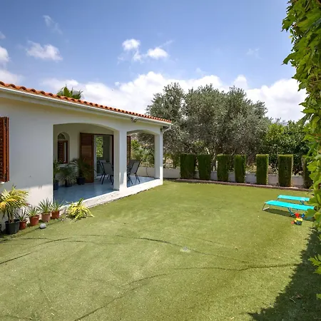 Villa Coral Bay Avenue By Vichy Holidays