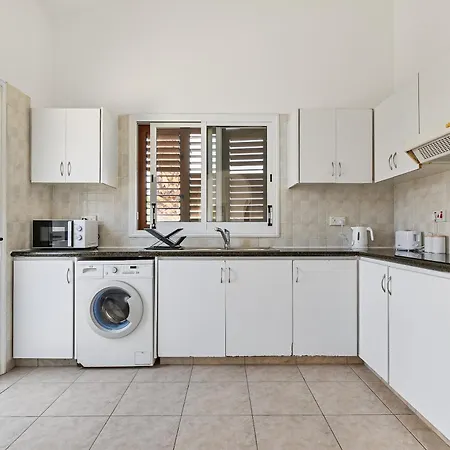 Villa Coral Bay Avenue By Vichy Holidays