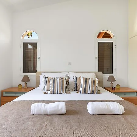 Villa Coral Bay Avenue By Vichy Holidays