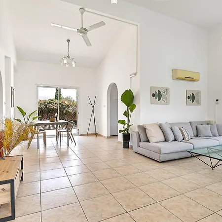 Villa Coral Bay Avenue By Vichy Holidays Peyia